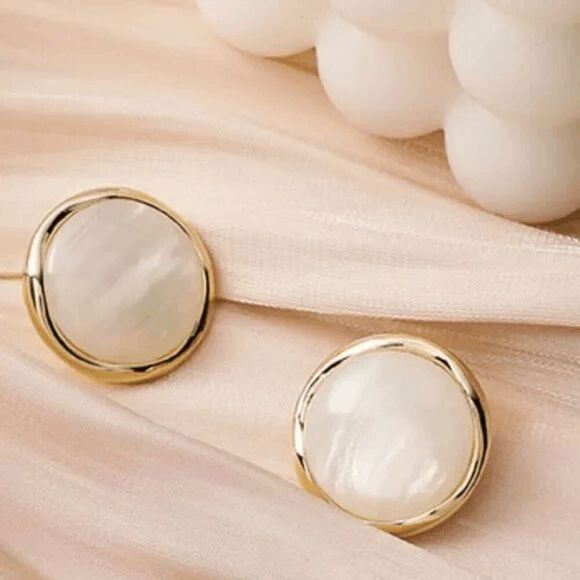 2/$21 Ladies Pink Woven Earrings - Picture 2 of 5